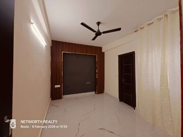 Bedroom in 2 BHK Builder Floor at Sunshine Apartments Sector 73, Sector 73 – for Sale