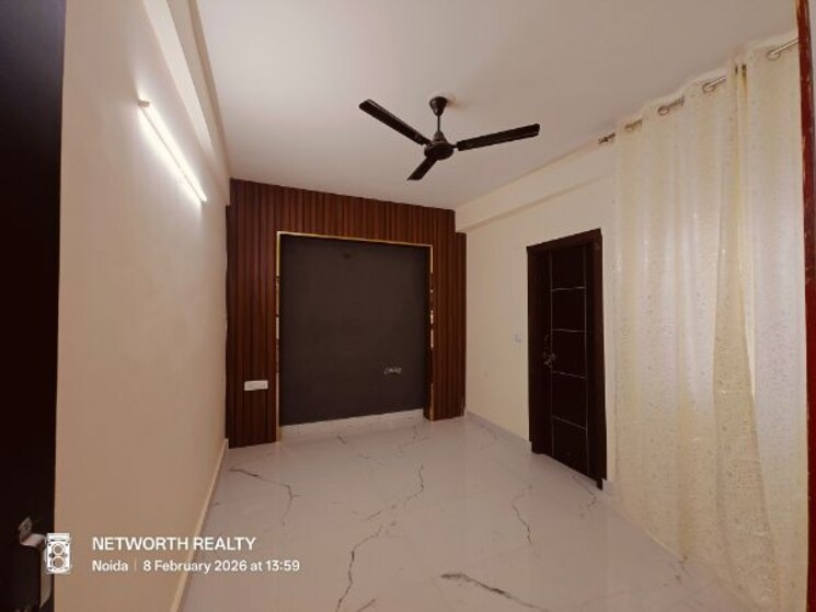 Bedroom, sunshine-apartments-sector-73 2 Bedroom 1000 Sq.Ft. Builder Floor In Sector 73 Noida 9922672