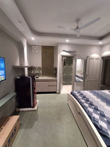 Kitchen in 1 RK Builder Floor at DLF City Phase III, Sector 24 – for Rent