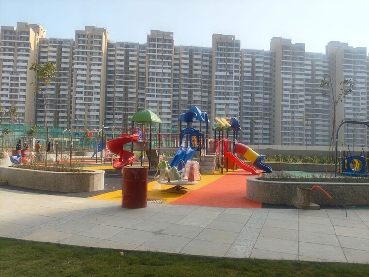 Exterior View, sare-petioles 4 Bedroom 2360 Sq.Ft. Apartment In Sector 92 Gurgaon 9801865
