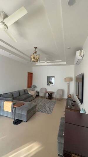 Bedroom in 3 BHK Apartment at Alaknanda – for Sale