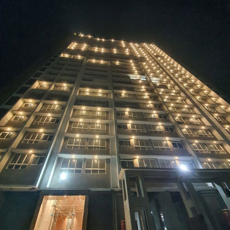 Exterior View, borivali east Commercial Shop 224 Sq.Ft. In Borivali East Mumbai 9922707