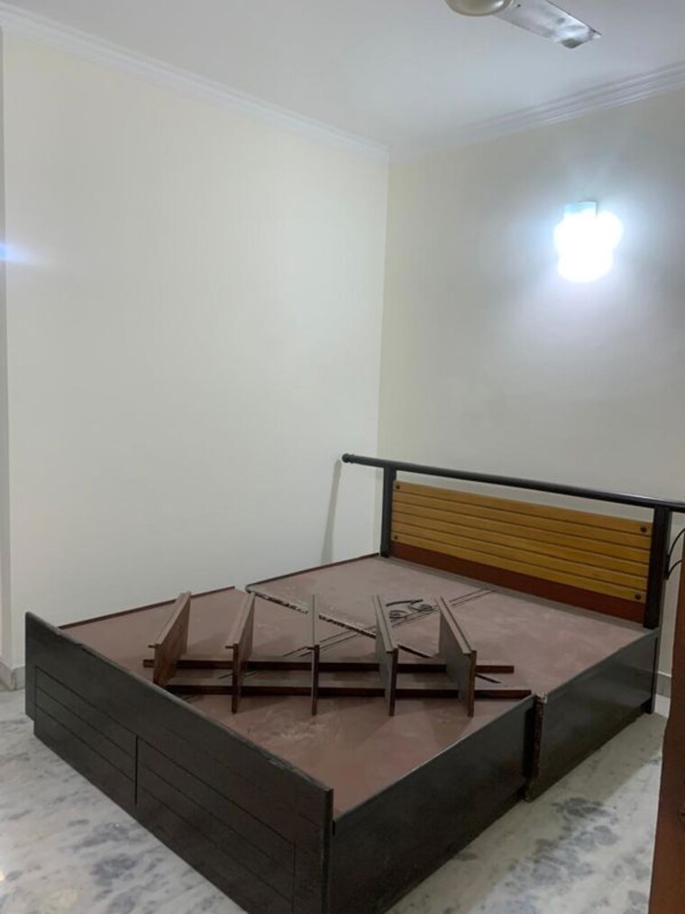 Bedroom, chittaranjan park 2 Bedroom 1200 Sq.Ft. Builder Floor In Chittaranjan Park Delhi 9922709