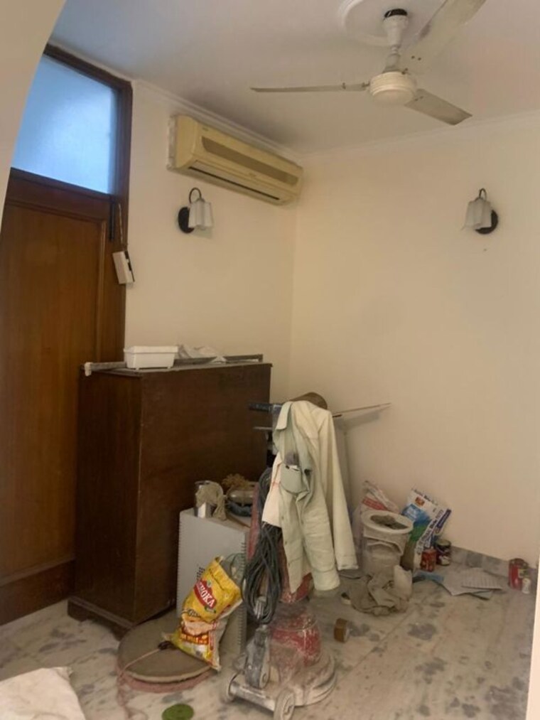 Living Room, chittaranjan park 2 Bedroom 1200 Sq.Ft. Builder Floor In Chittaranjan Park Delhi 9922709