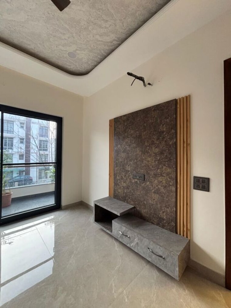 Room, sector 79 6 Bedroom 2700 Sq.Ft. Villa In Sector 79 Mohali 9922490