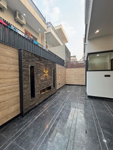 6 BHK Villa – Exterior View View at Sector 79 - for Sale