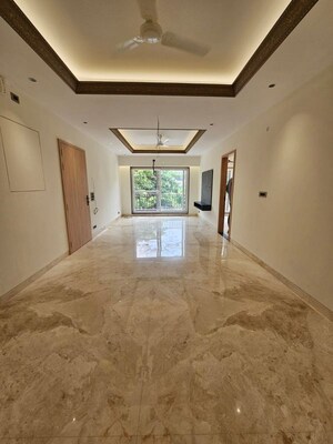 3 BHK Builder Floor For Rent in Sector 57