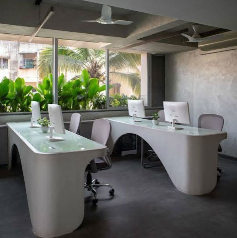 Team Area, dhanashree-heights Commercial Office Space 1000 Sq.Ft. In Jeevan Nagar Mumbai 9922732