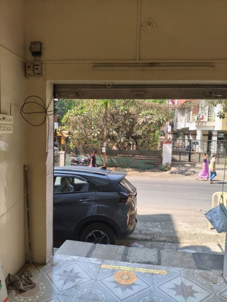  Parking, tingre nagar Commercial Shop 150 Sq.Ft. In Tingre Nagar Pune 9922736