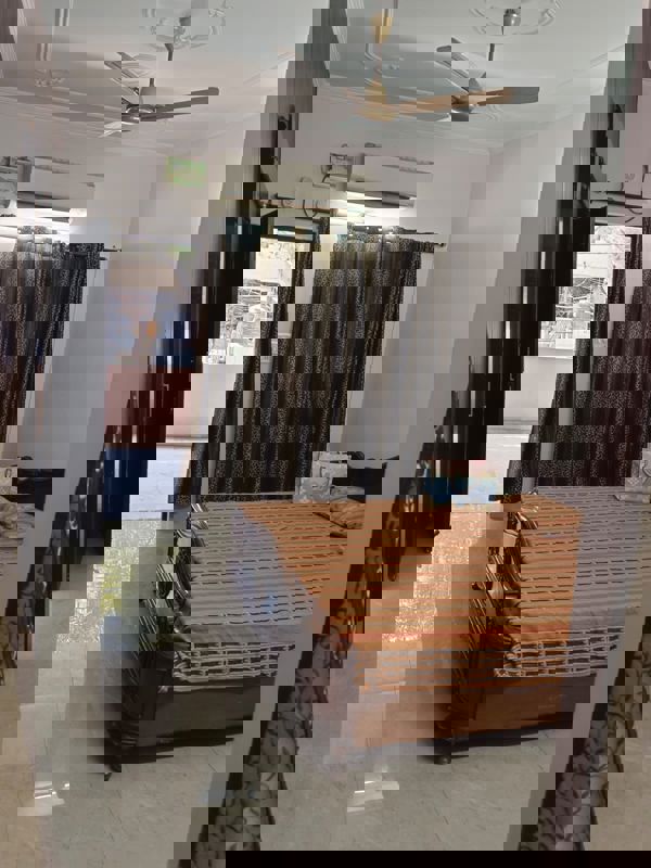 1 BHK Builder Floor For Rent in Amar Colony