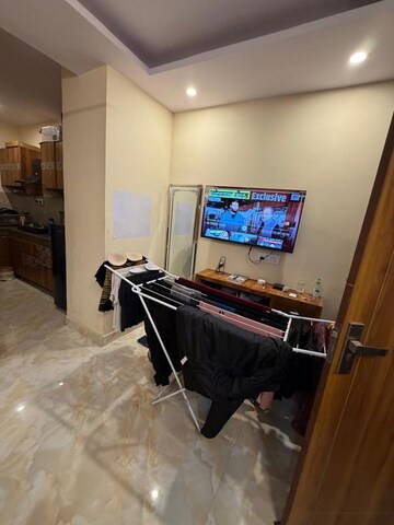 Bedroom in 1 RK Builder Floor at DLF City Phase III, Sector 24 – for Rent