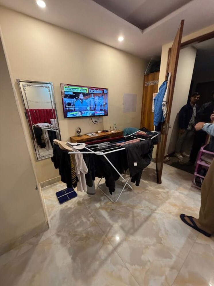 Team Area, dlf-city-phase-iii 1 RK 700 Sq.Ft. Builder Floor In Sector 24 Gurgaon 9922756