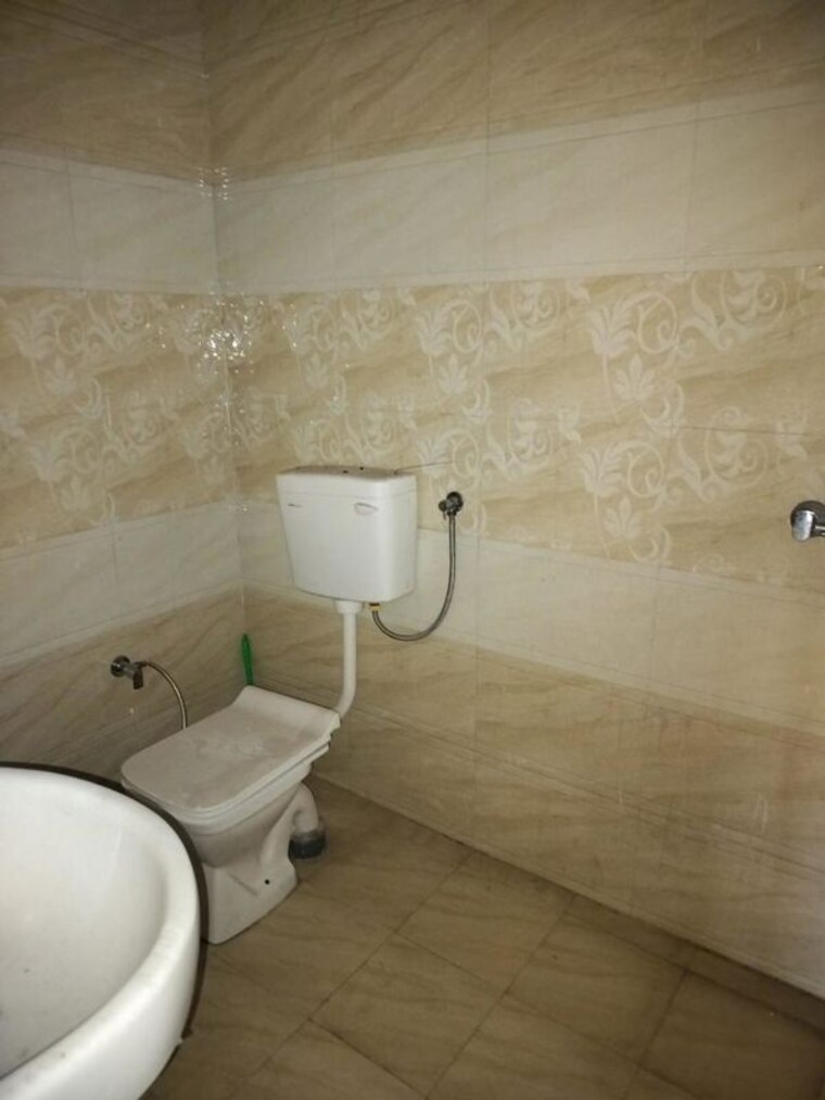 Bathroom, aerocity 1 Bedroom 1200 Sq.Ft. Independent House In Aerocity Mohali 9922771