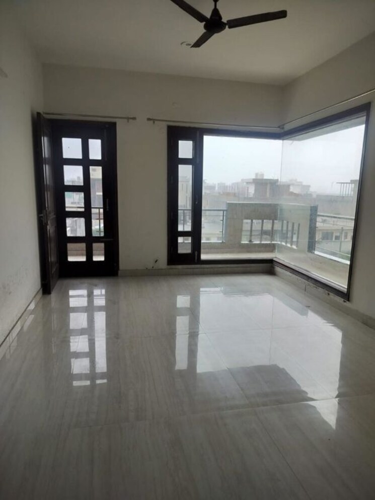 Room, aerocity 1 Bedroom 1200 Sq.Ft. Independent House In Aerocity Mohali 9922771
