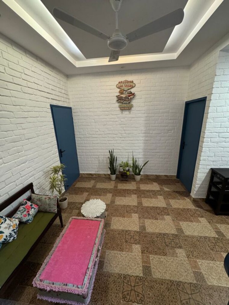 Balcony, aerocity 1 Bedroom 1200 Sq.Ft. Independent House In Aerocity Mohali 9922771