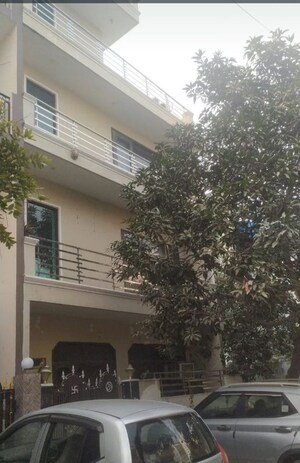 6+ BHK Independent House For Sale in SS Enclave Greater Noida, Beta Ii Greater Noida