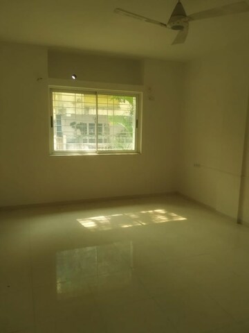 Room in 3 BHK Apartment at Baner – for Rent