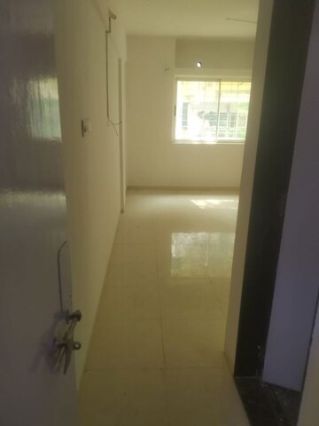 Room in 3 BHK Apartment at Baner – for Rent