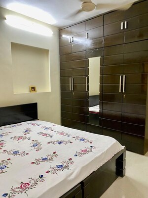 Bedroom in 2 BHK Apartment at HDIL Metropolis Residences, Andheri West – for Rent