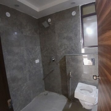Attached Bathroom in 3.5 BHK Builder Floor at Sector 23 – for Rent