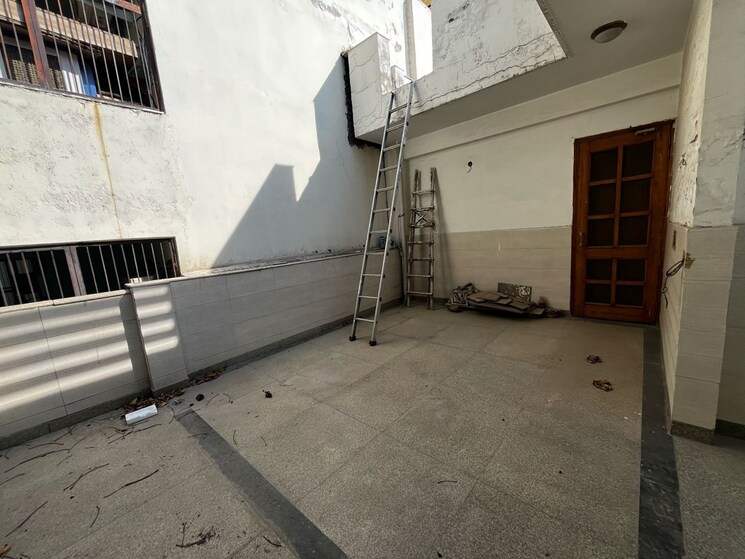 Exterior View, sector 43 2 Bedroom 1525 Sq.Ft. Builder Floor In Sector 43 Gurgaon 9922901