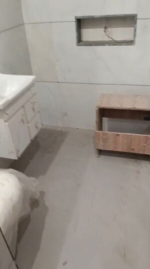 Bathroom in 3 BHK Builder Floor at Puri Kohinoor, Sector 89 – for Rent