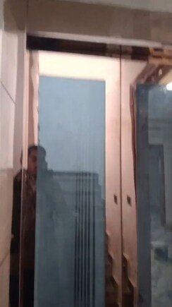 3 BHK + Extra Room Builder Floor For Rent in Puri Kohinoor