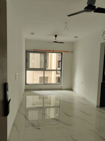 2 BHK Apartment For Rent in Sunteck Avenue 2, Goregaon West