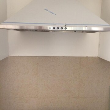 Furnished Amenities in 3 BHK Apartment at Conscient Heritage Max, Sector 102 – for Rent