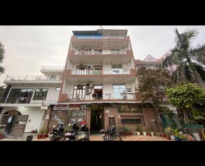  Pg For Rent in Beta I Greater Noida