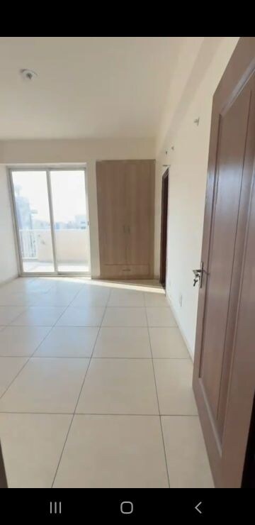 Bathroom in 3 BHK Builder Floor at Vip Road – for Sale