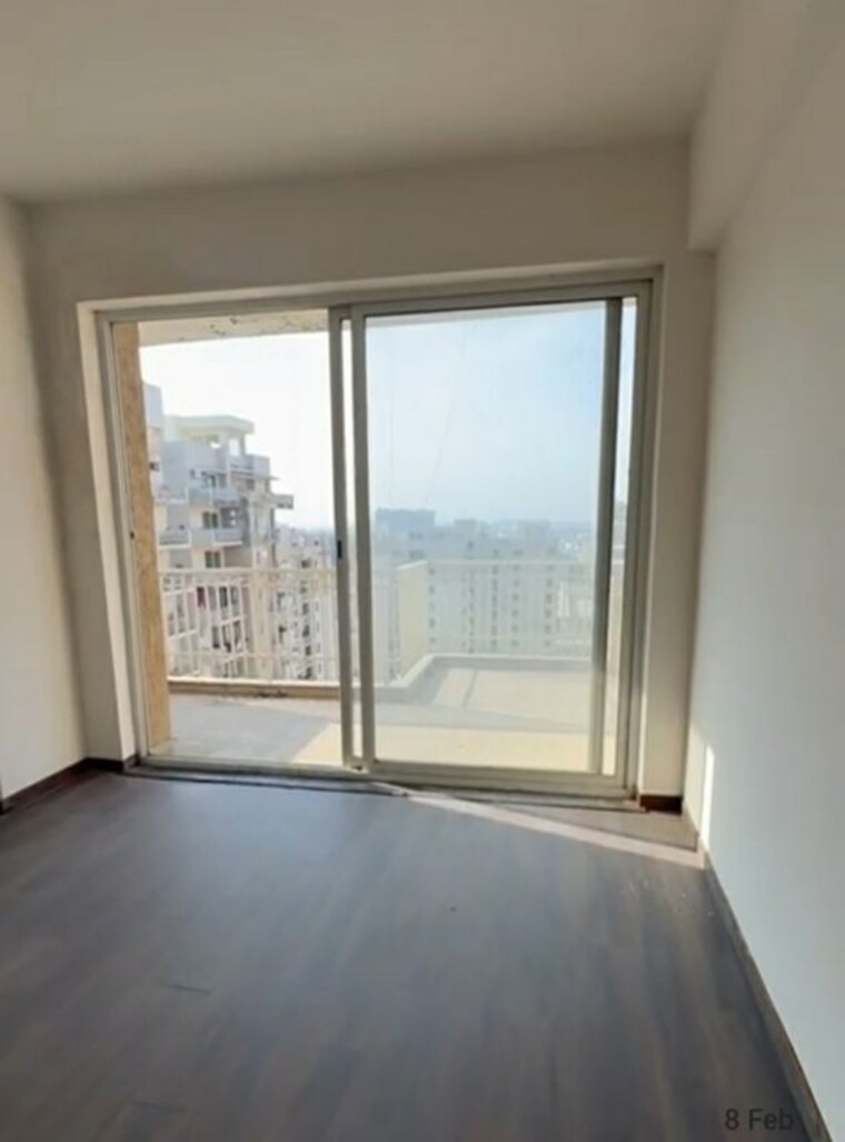 Room, vip road 3 Bedroom 1885 Sq.Ft. Builder Floor In Vip Road Zirakpur 9922954