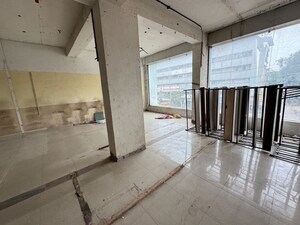 Room in  Office Space at Suresh Tower, Kalyan West – for Rent