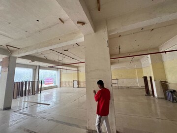 Parking in  Office Space at Suresh Tower, Kalyan West – for Rent