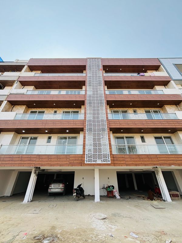 4 BHK 190 Sq.Ft. Builder Floor in Dwarika Raj Garden City