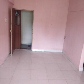 Room in 2.5 BHK Apartment at Ravee Rachana Arcade, Kamothe Sector 34 – for Sale