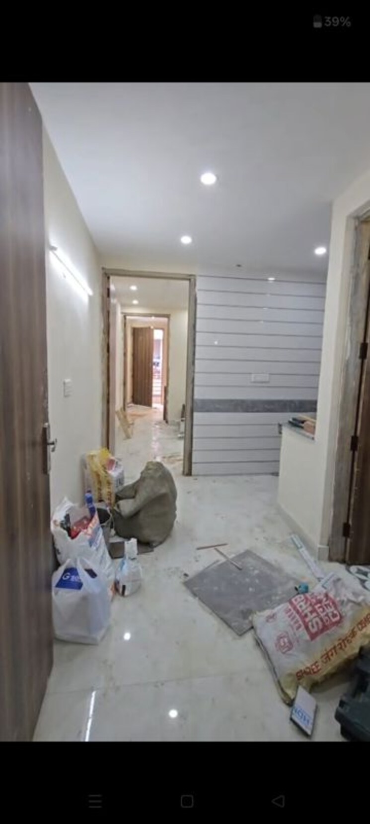 Bathroom, amar colony 1.5 Bedroom 450 Sq.Ft. Apartment In Amar Colony Delhi 9923043