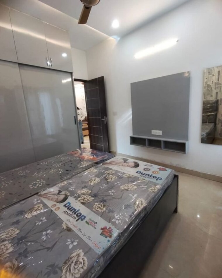 Bedroom, essentia-homes 3 Bedroom 1500 Sq.Ft. Apartment In Vip Road Zirakpur 9923032