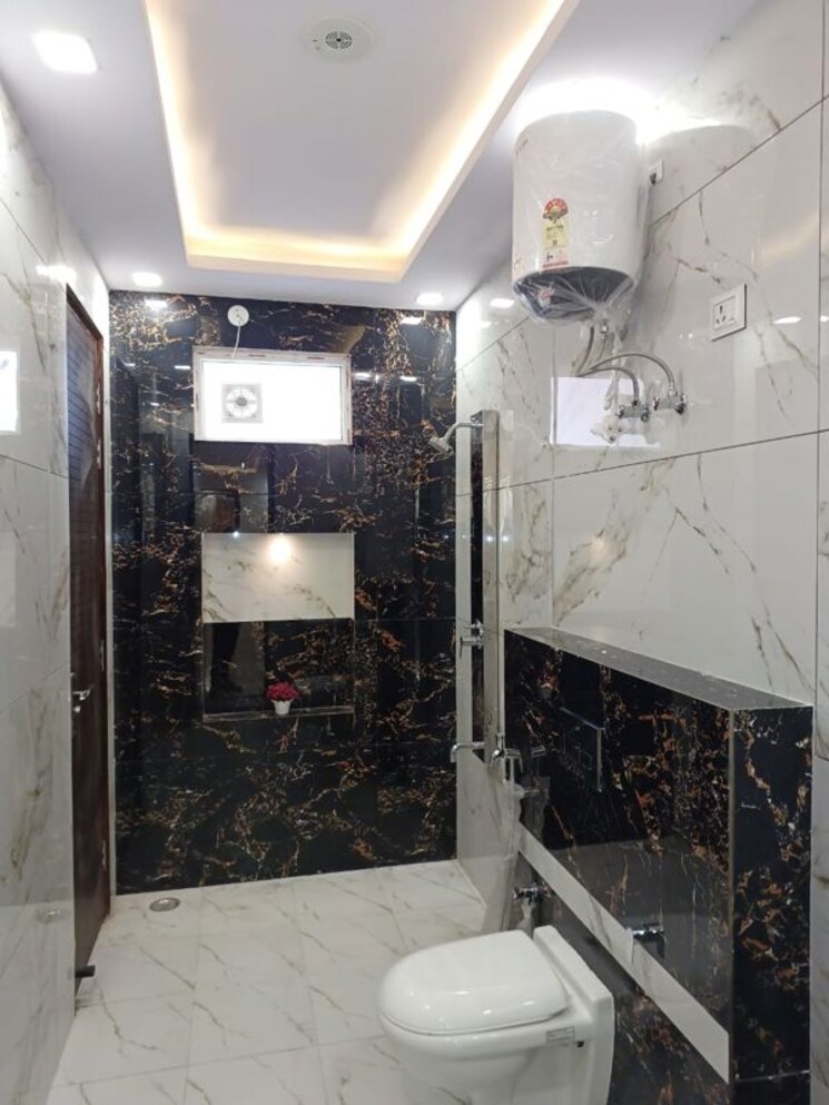 Bathroom, rps-palm-drive 3 Bedroom 1100 Sq.Ft. Builder Floor In Sector 88 Faridabad 9923034