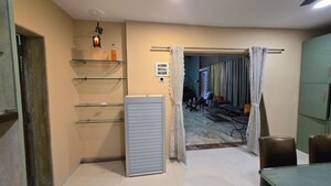 Master Bedroom in 4 BHK Apartment at Dreamland CHS Sanpada, Sanpada – for Rent