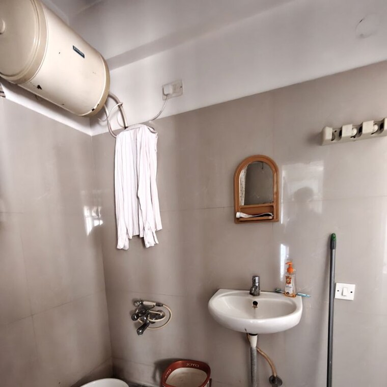 Bathroom, prestige-monte-carlo 4 Bedroom 3460 Sq.Ft. Apartment In Anantapuram Bangalore 9923093
