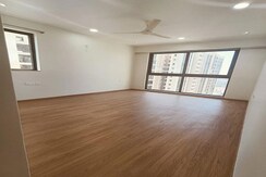 3 BHK Apartment For Sale in Runwal Bliss