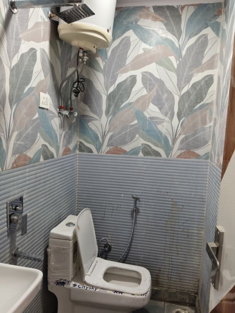 Master Bedroom, govindpuri 1 Bedroom 600 Sq.Ft. Builder Floor In Govindpuri Delhi 9923107