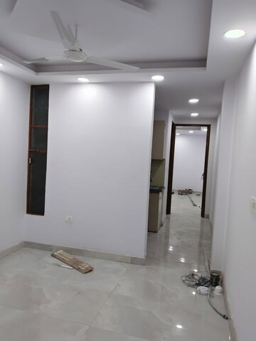 Room in 1 BHK Builder Floor at Govindpuri – for Sale