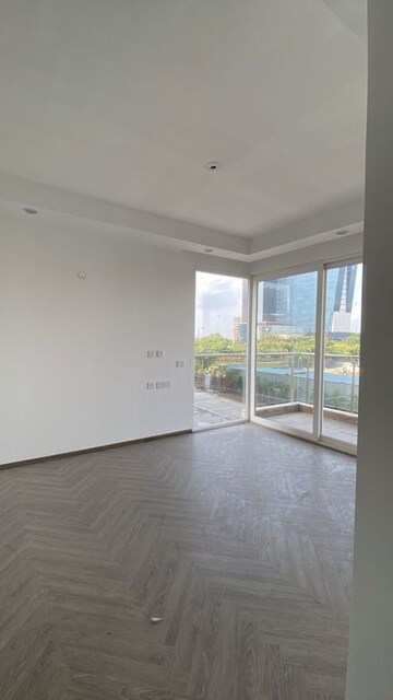 Room in 3 BHK Apartment at Ace Starlit, Sector 152 – for Rent