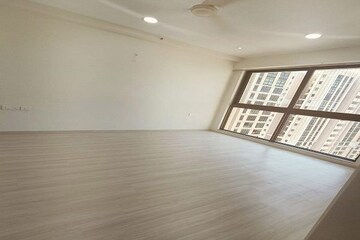 Room in 3 BHK Apartment at Runwal Bliss, Kanjurmarg East – for Sale