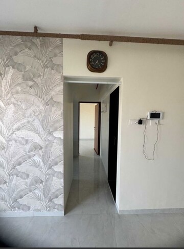 Room in 1 BHK Apartment at Vaibhavlaxmi Central Park, Vikhroli East – for Rent