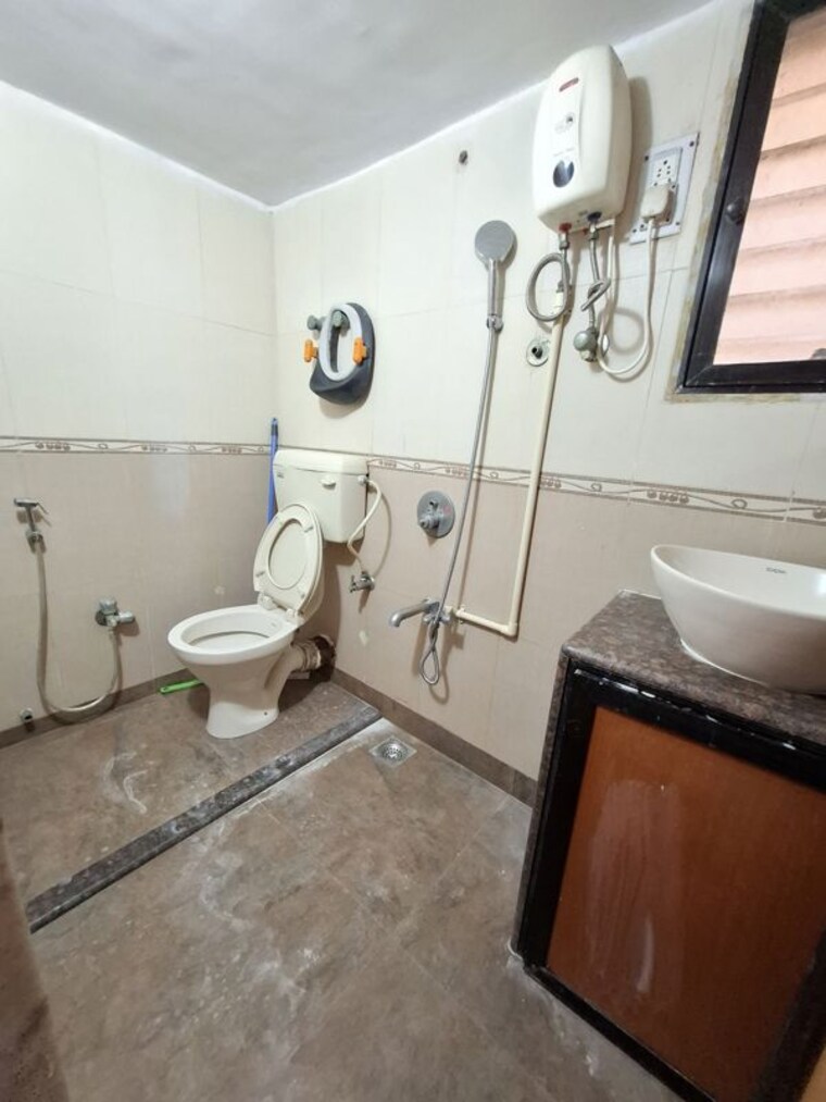 Kitchen, new-heritage-chs 2 Bedroom 710 Sq.Ft. Apartment In Dahisar West Mumbai 9923118