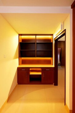 3 BHK + Pooja Room Apartment For Rent in Aparna Sarovar