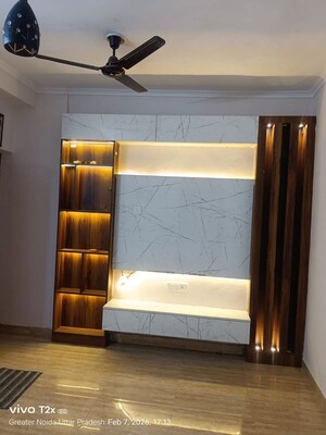 2 BHK Apartment For Rent in Amrapali Golf Homes, Sector 4 Greater Noida